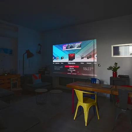 アパート Le 180° カシ